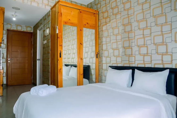 Comfy Studio at Gading Greenhill Apartment
