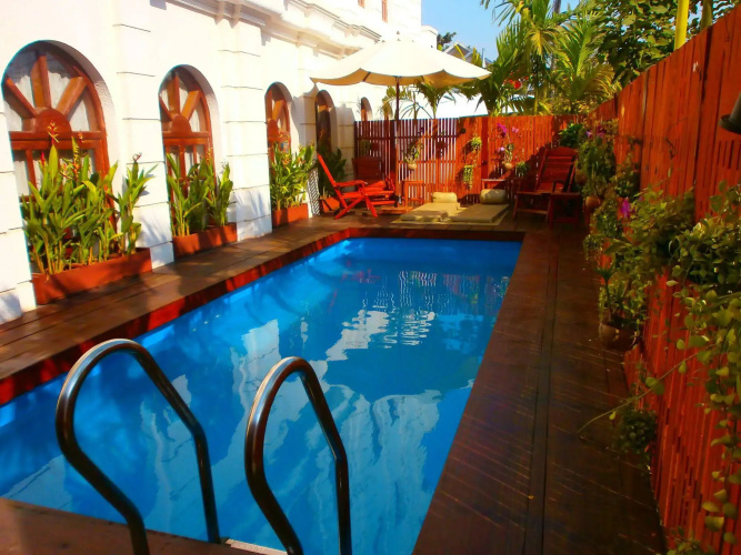 Sun Inns Hotel