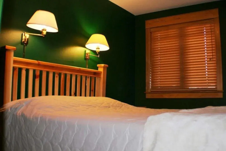 Mountain Town Properties Cascade Lodge 4A