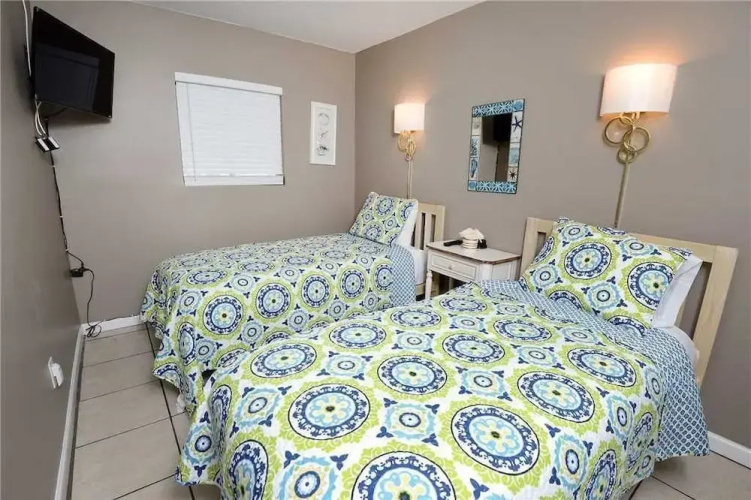 Regency Towers 624 - Three Bedroom Condo