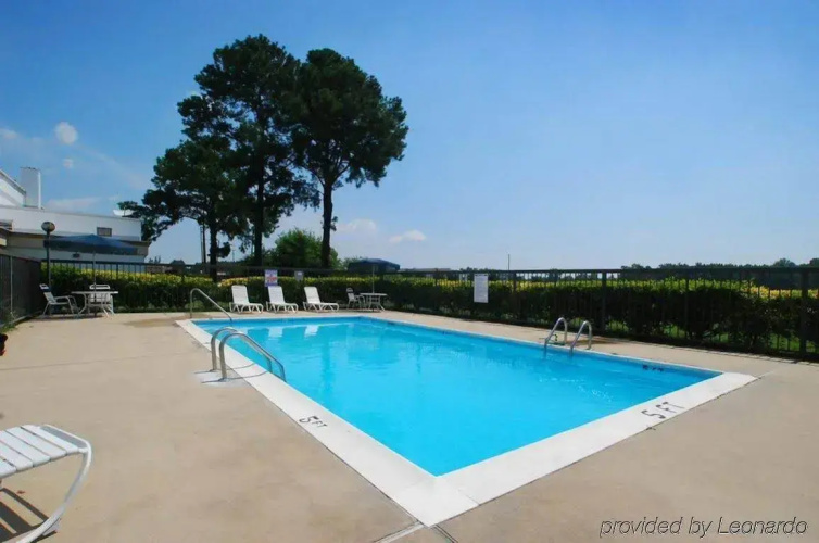 Rocky Mount Inn