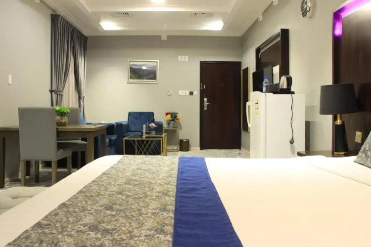 Bedour Al Sharq 2