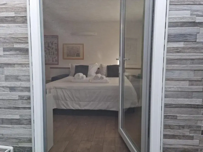 Standard room with balcony and with view