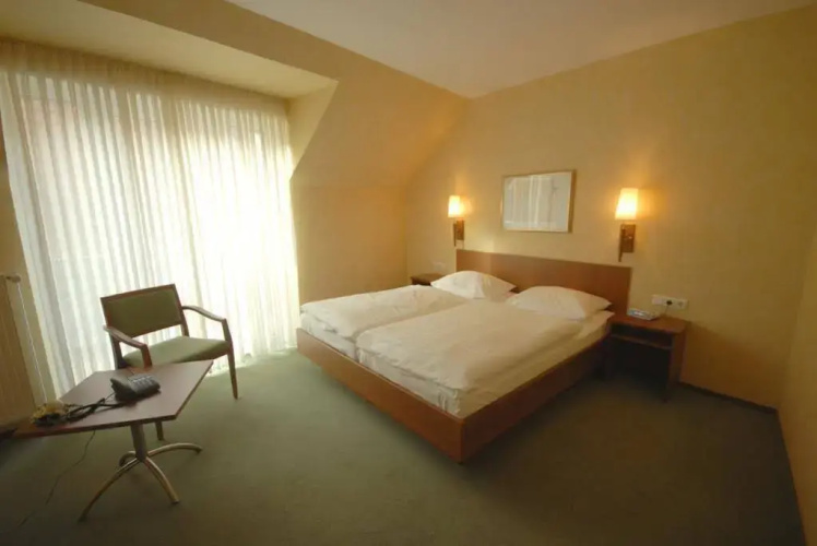 Dom-Hotel