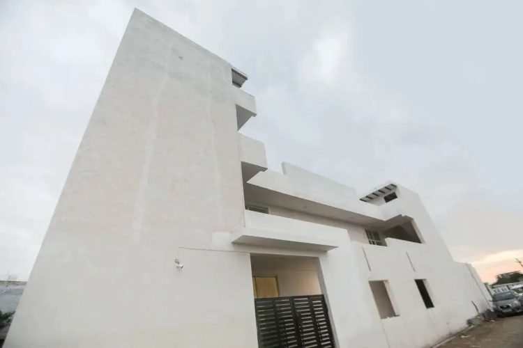 Vp Homes by OYO Rooms