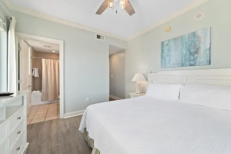 Indigo West 801 With Private Poolside Cabana