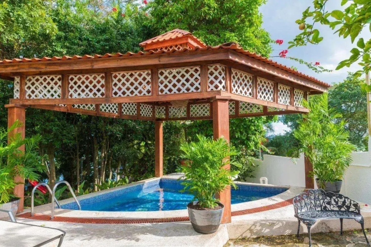 Casa Aakal Lagoon Front