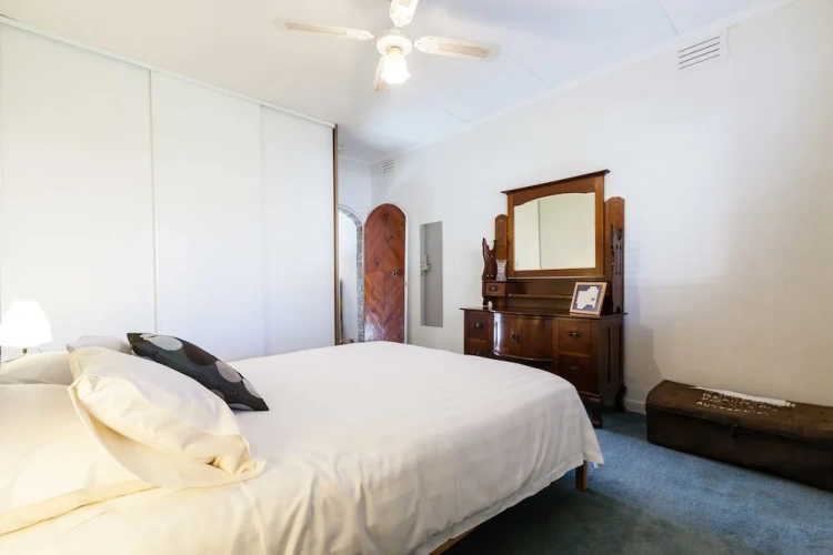 3 Bedrooms Family Cottage