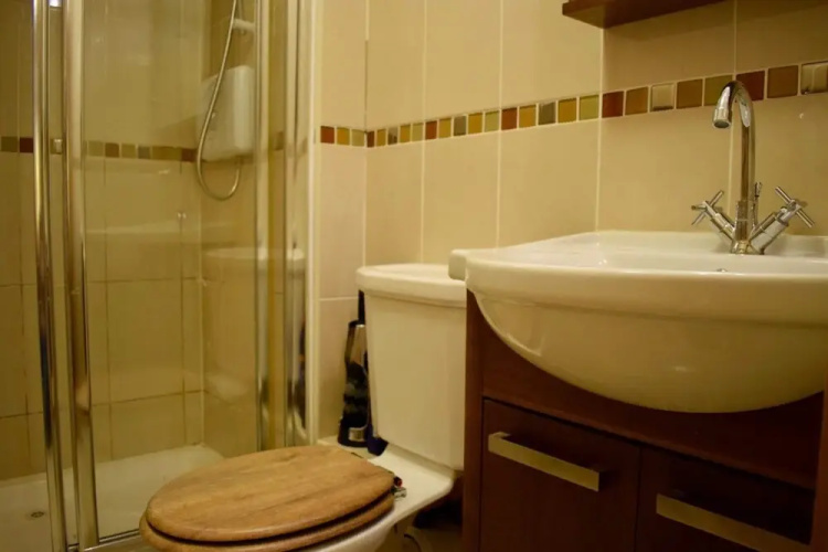 1 Bedroom Apartment In Ballsbridge