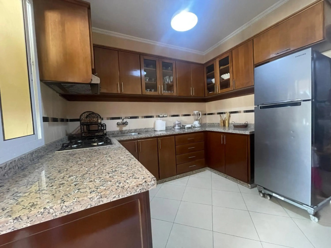 Tres bel apartement sur la corniche