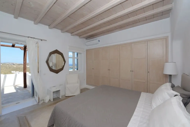 4 Bedrooms Deluxe Villa