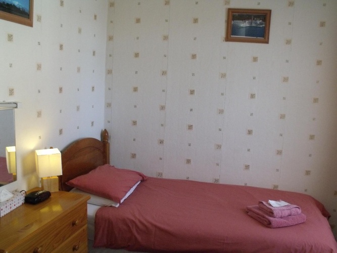 Standard Single room