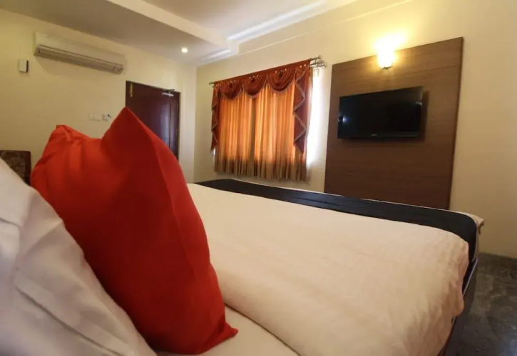 Sri Balaji Hotels