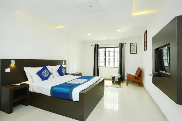 Half Moon- Calicut