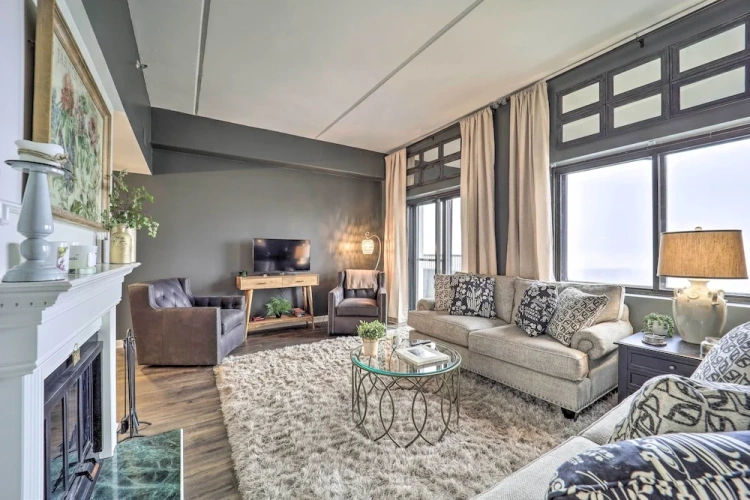 2 Bedrooms Apartment with balcony
