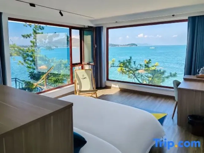 3 Bedrooms Suite with sea view