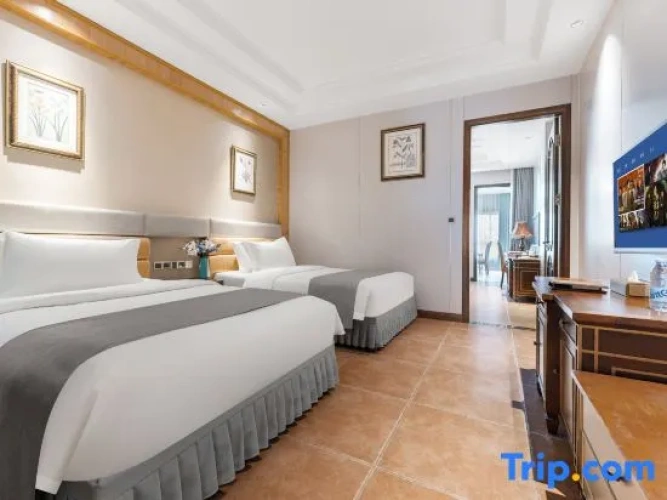 2 Bedrooms Suite