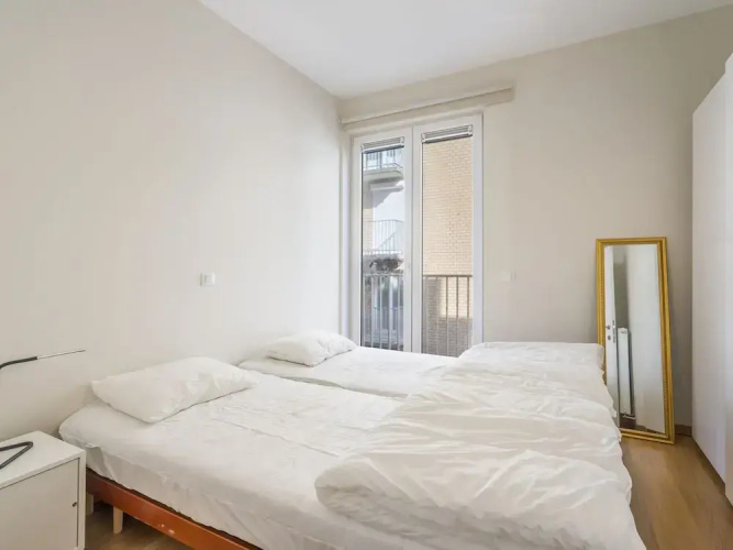 Apartment on Church Square With Cozy Terrace