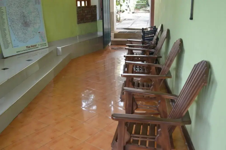Kandyan Holiday Center