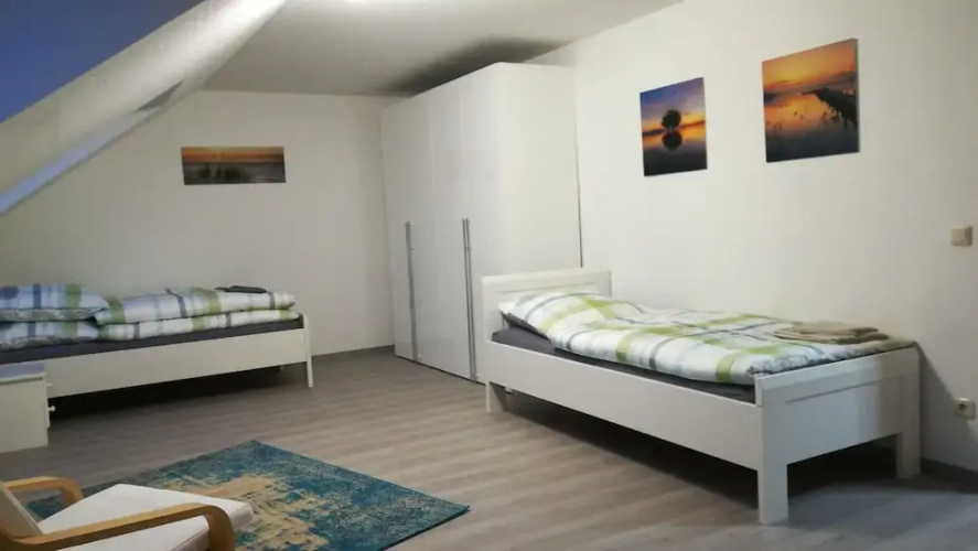 Apartment 28OM