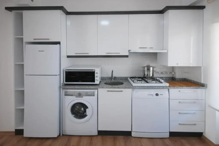 2 Bedrooms Apartment