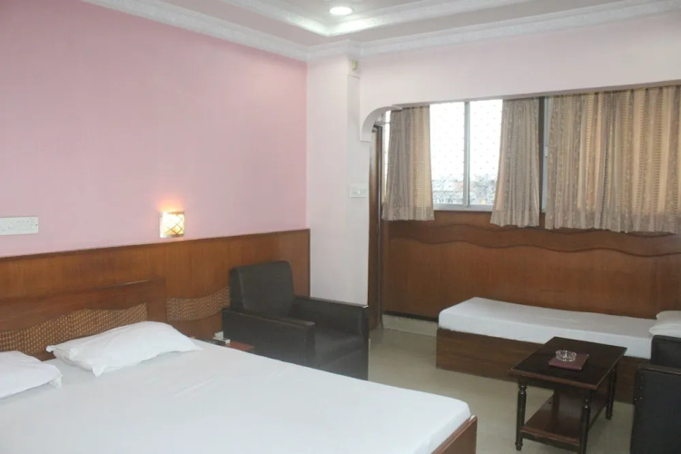 Hotel Heera