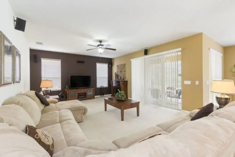 6 Bedrooms Cottage