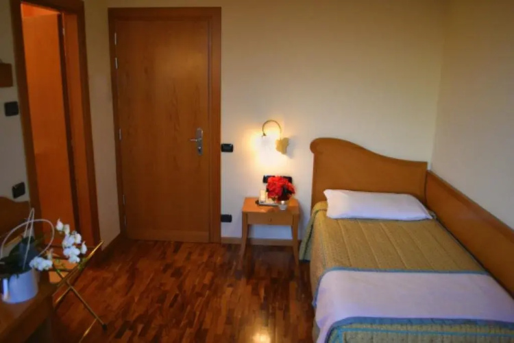 Hotel Camoretti
