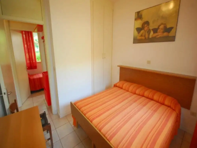 2 Bedrooms Villa with garden view