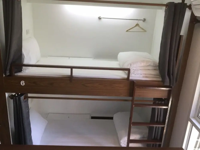 6 Bedrooms Standard room