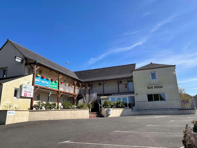 Brit Hotel Lannion - Perros Guirec - Louannec