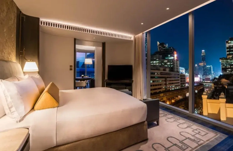 Corner Double Suite