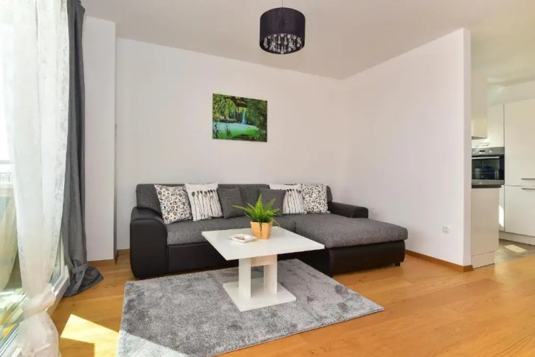 Apartments Evelin