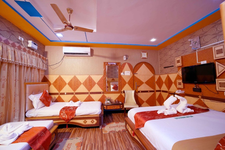 Classic Quadruple room