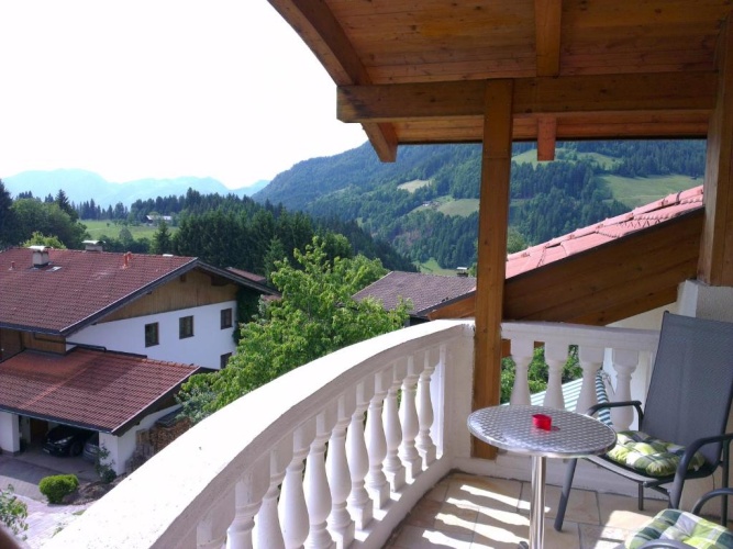 2 Bedrooms Apartment with balcony