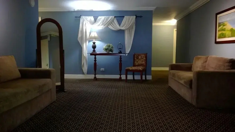 Regency Suites Boutique Hotel