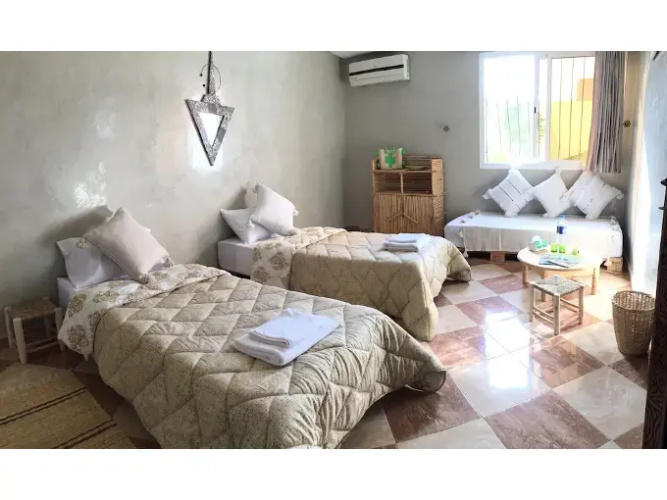 SaltSkin Surf House - Adults Only