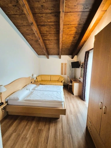 Standard Double room with balcony