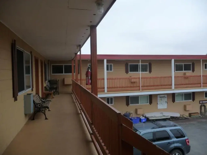 1 Bedroom Suite