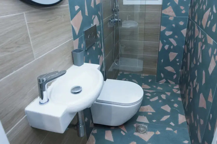 Panormou Modern Elegant 3 Bd Balcony Apt