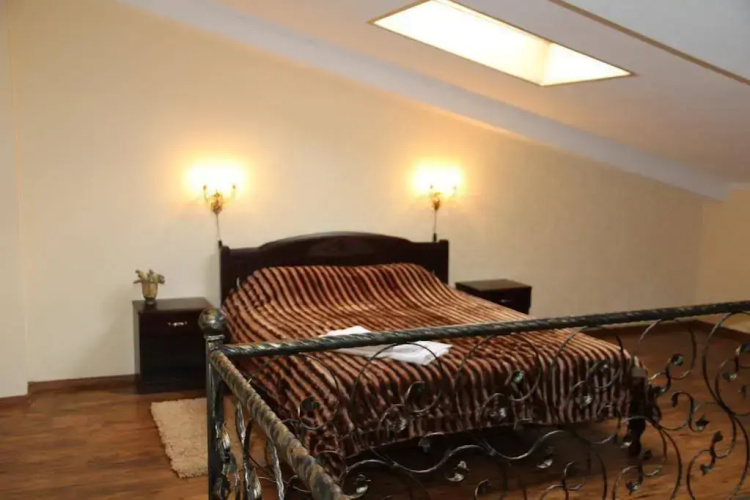 Hotel Meduza