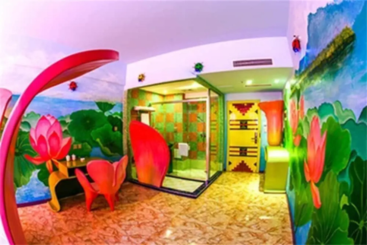 Dream Color Hotel