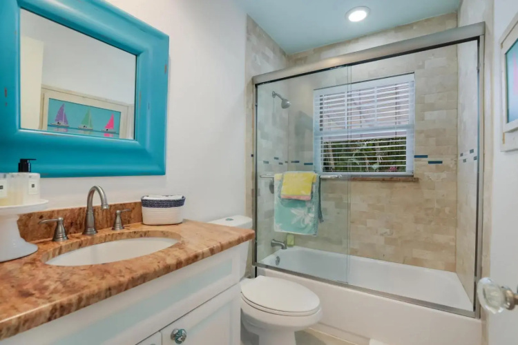 Bean Point Beach Cottage - 709 N Bay