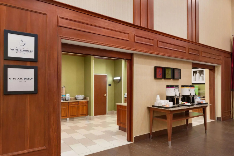 Hampton Inn & Suites Williamsburg Historic District