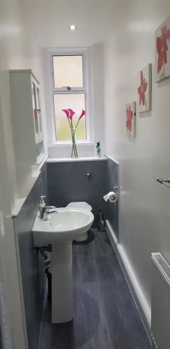 Impeccable 2-bed Apartment