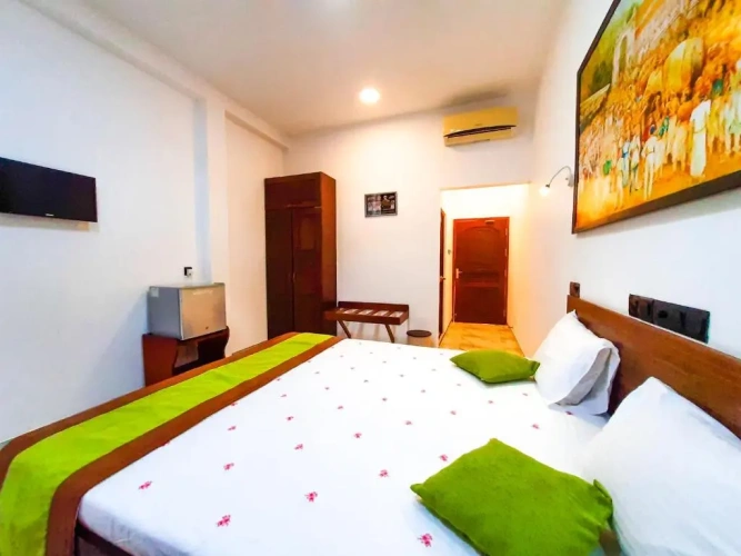 Deluxe Double room with balcony and with sea view
