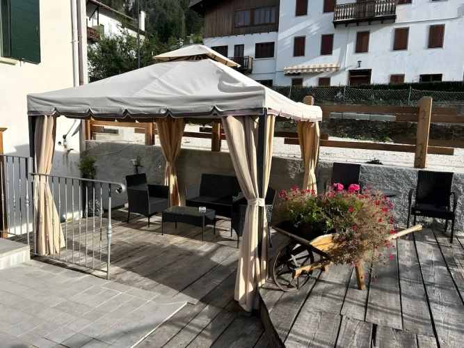 Standard Triple room with balcony