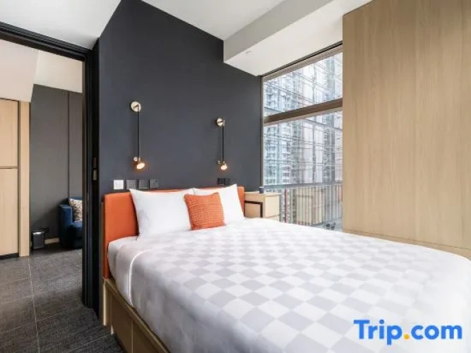 1 Bedroom Deluxe Double room with city view