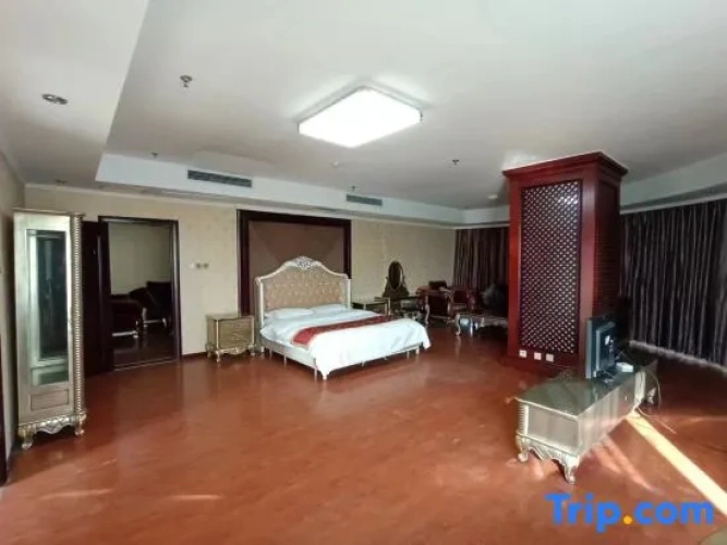 Deluxe Double Suite