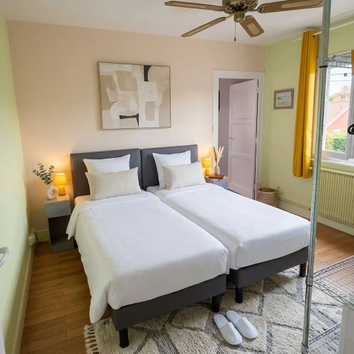 3 Bedrooms Family Apartment